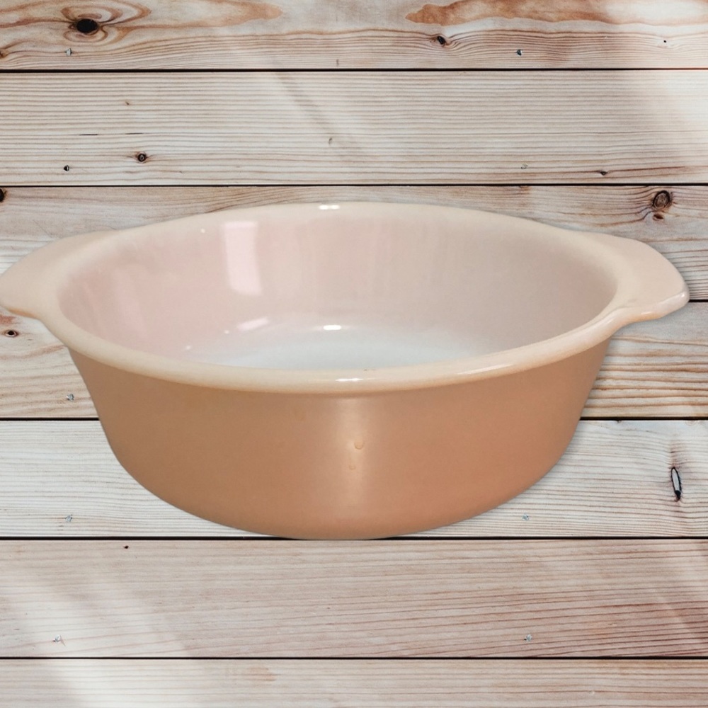 Fire-King 1 1/2 Qt Peach Lustre  Casserole Baing Dish